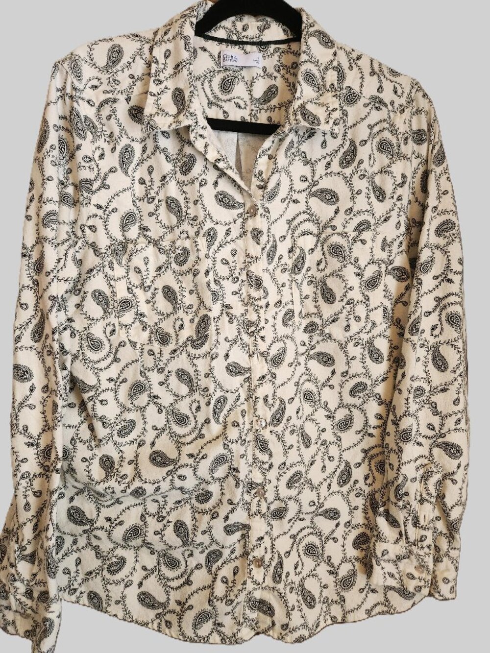 Women's Long Sleeve Button-up Shirt